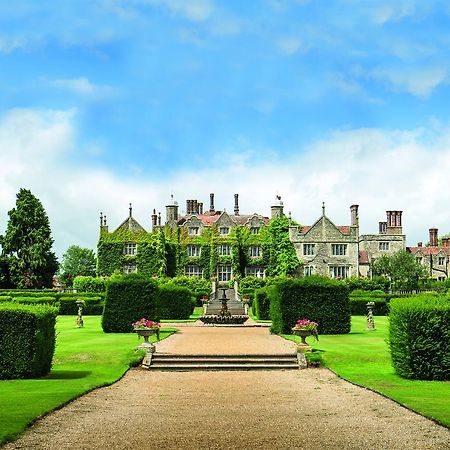 Eastwell Manor, Champneys Hotel & Spa Ashford  Exterior foto