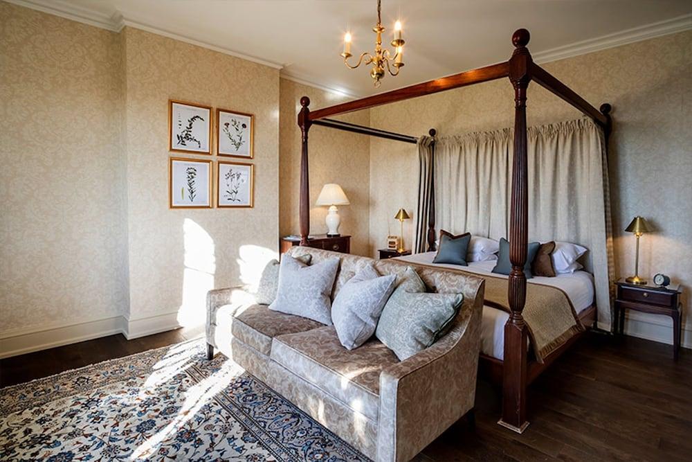 Eastwell Manor, Champneys Hotel & Spa Ashford  Exterior foto