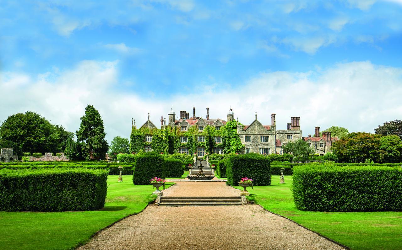 Eastwell Manor, Champneys Hotel & Spa Ashford  Exterior foto
